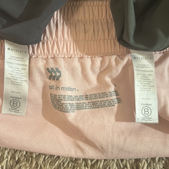 EUC Athleta Run Racer short bundle - Picture 5 of 8